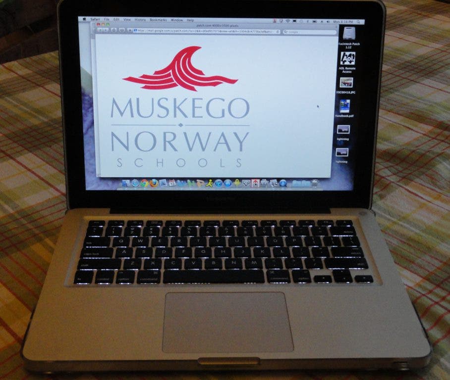 News small post card thumbnail