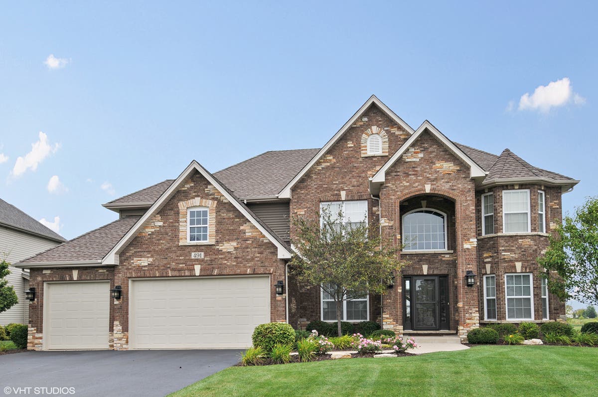 McCue Builders Begins Construction at Hunt Club of Oswego Naperville