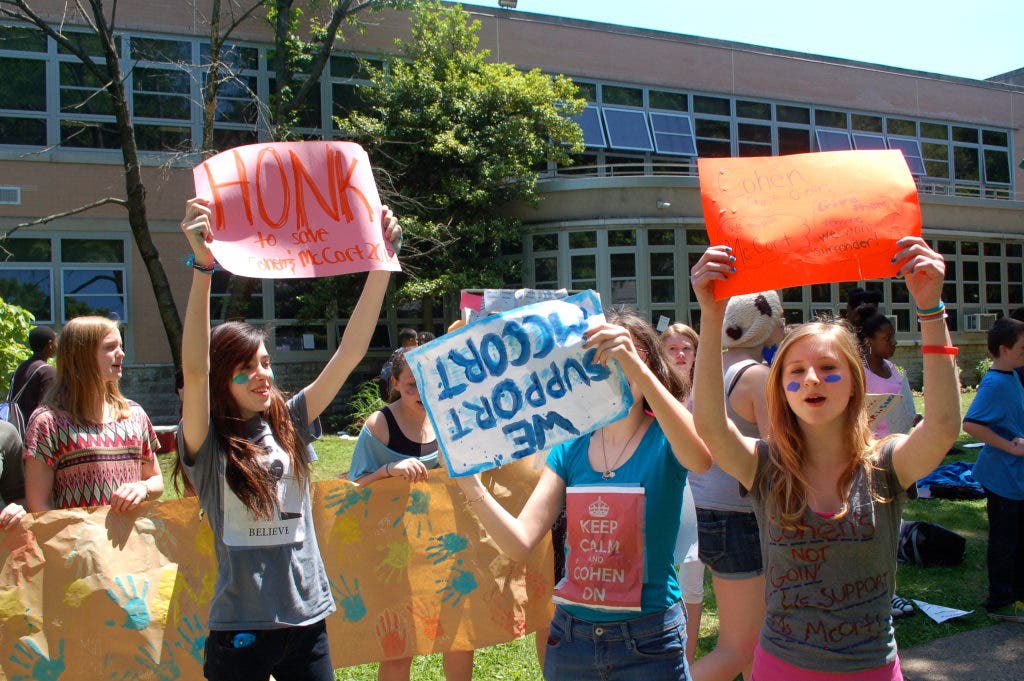 News small post card thumbnail