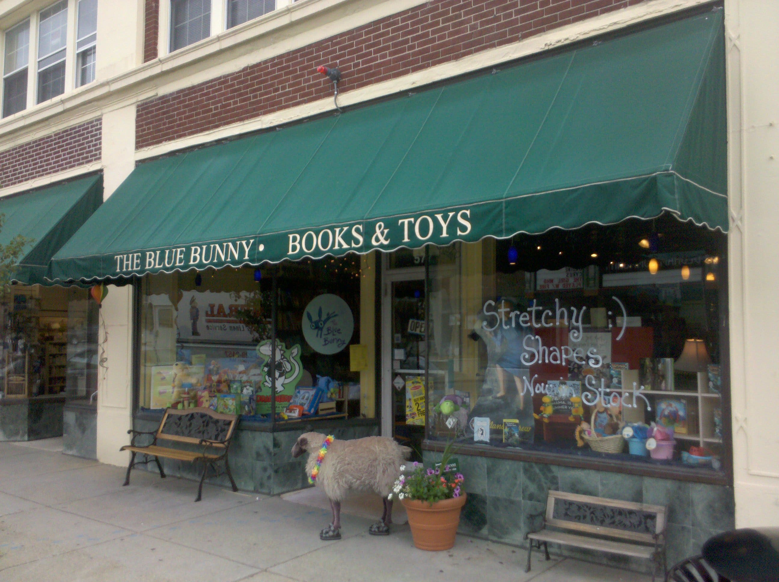 News small post card thumbnail