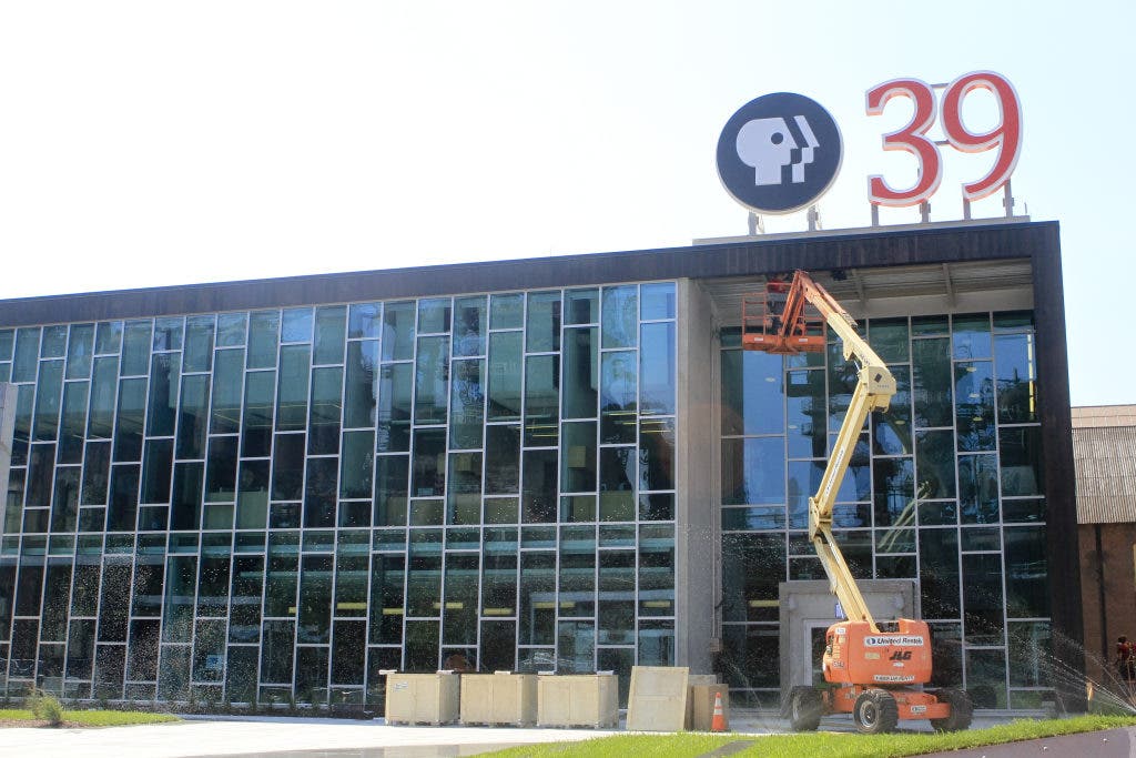 News small post card thumbnail