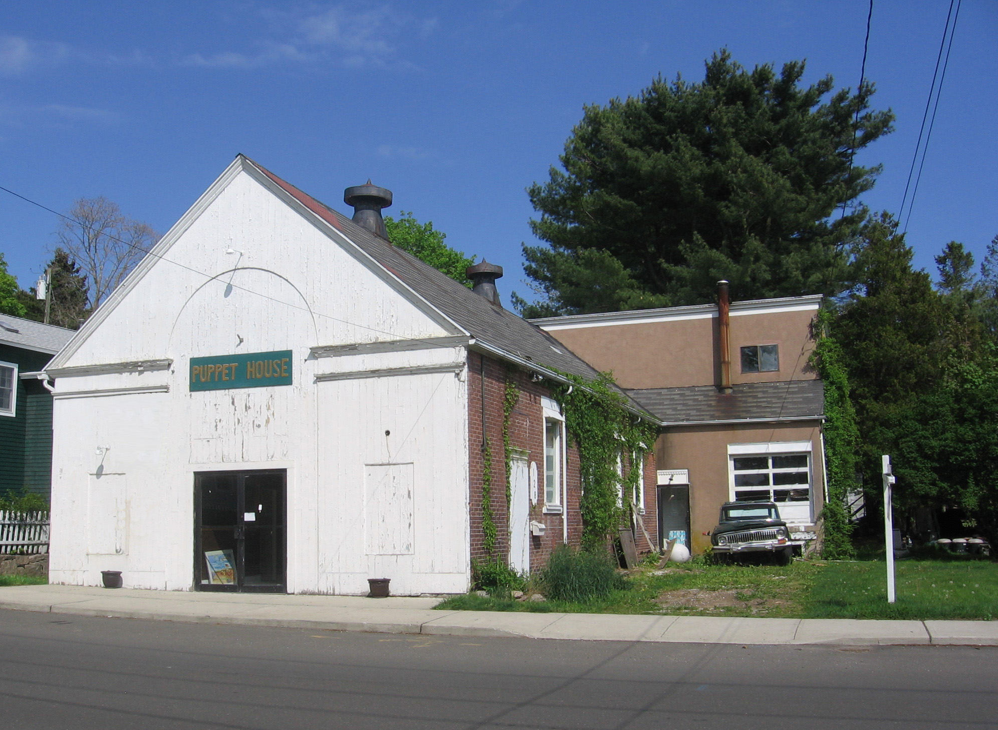 News small post card thumbnail