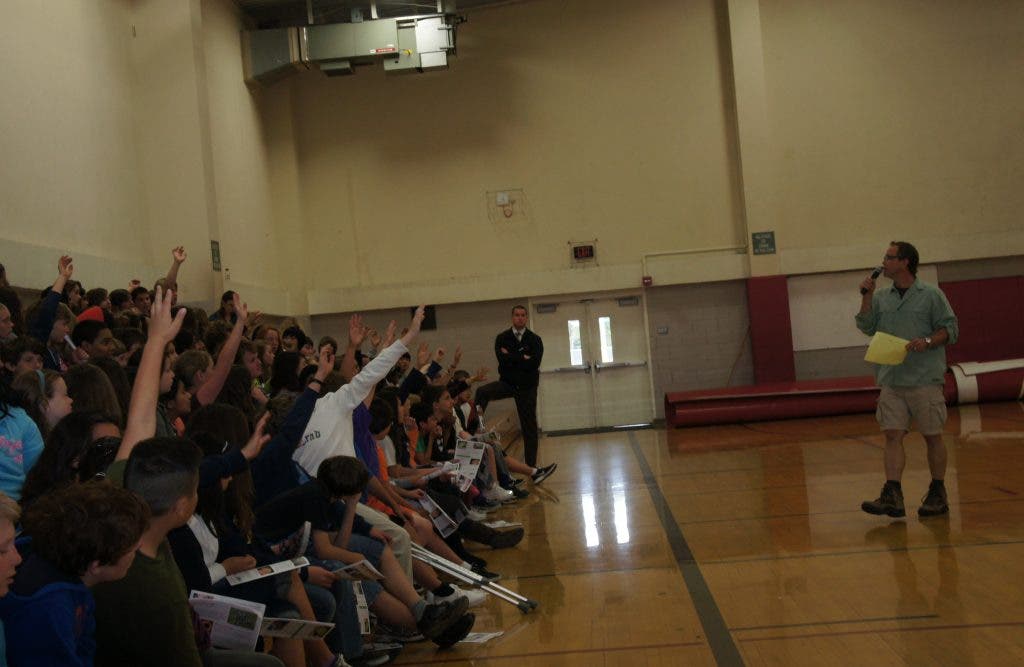 News small post card thumbnail