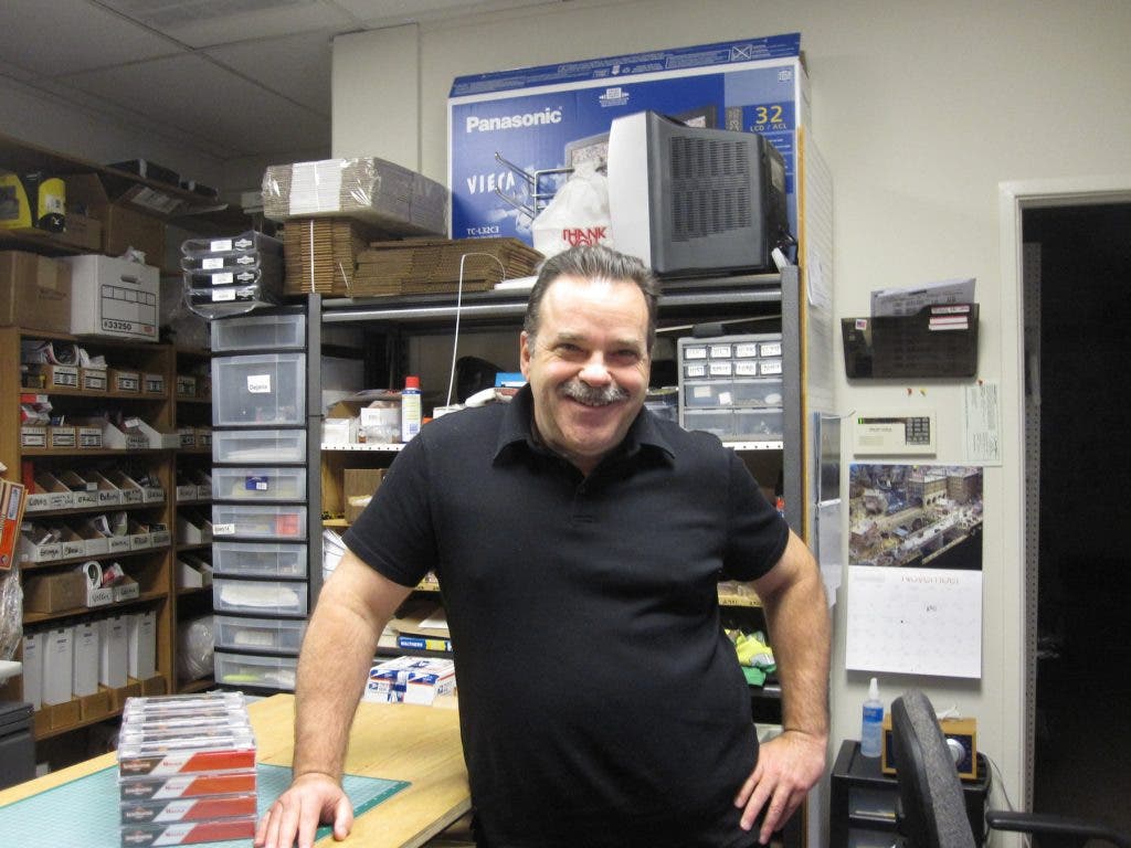 News small post card thumbnail