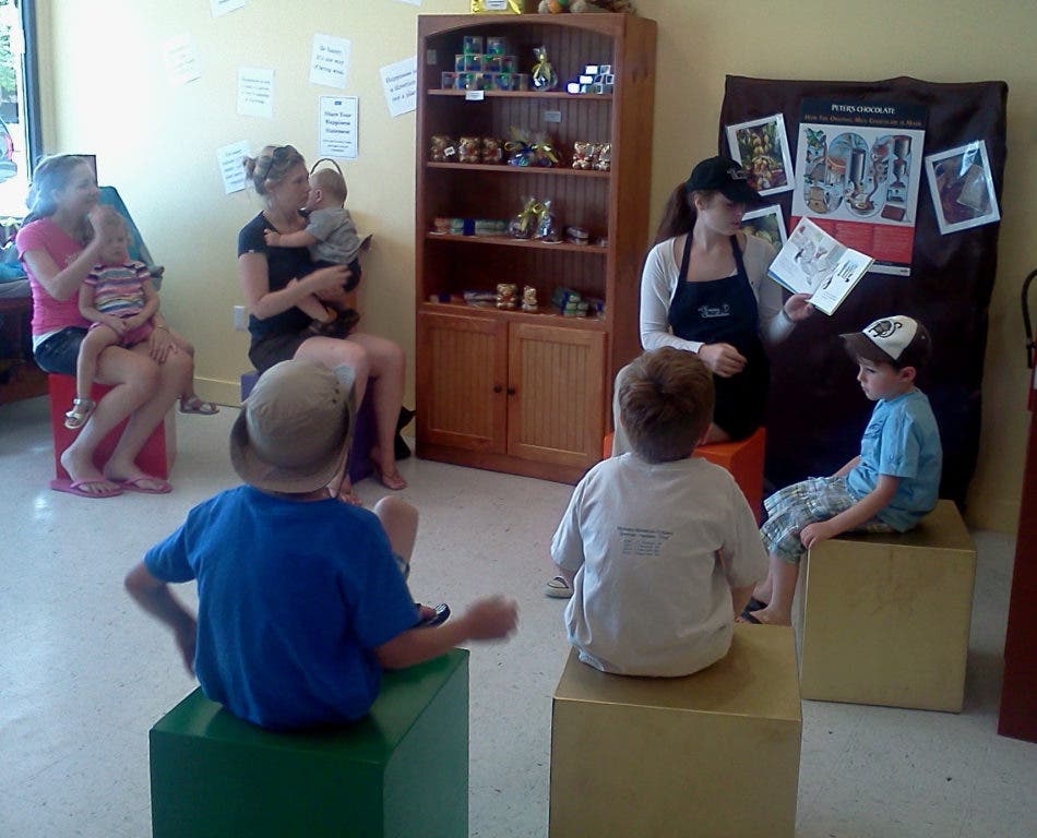 News small post card thumbnail