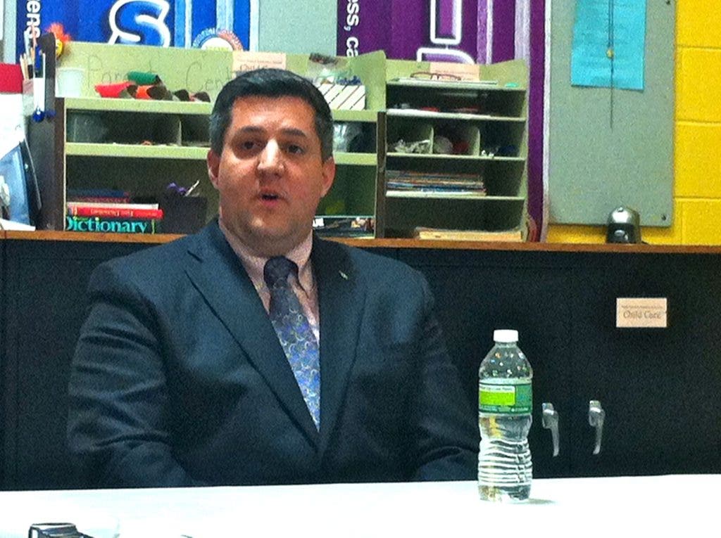 News small post card thumbnail