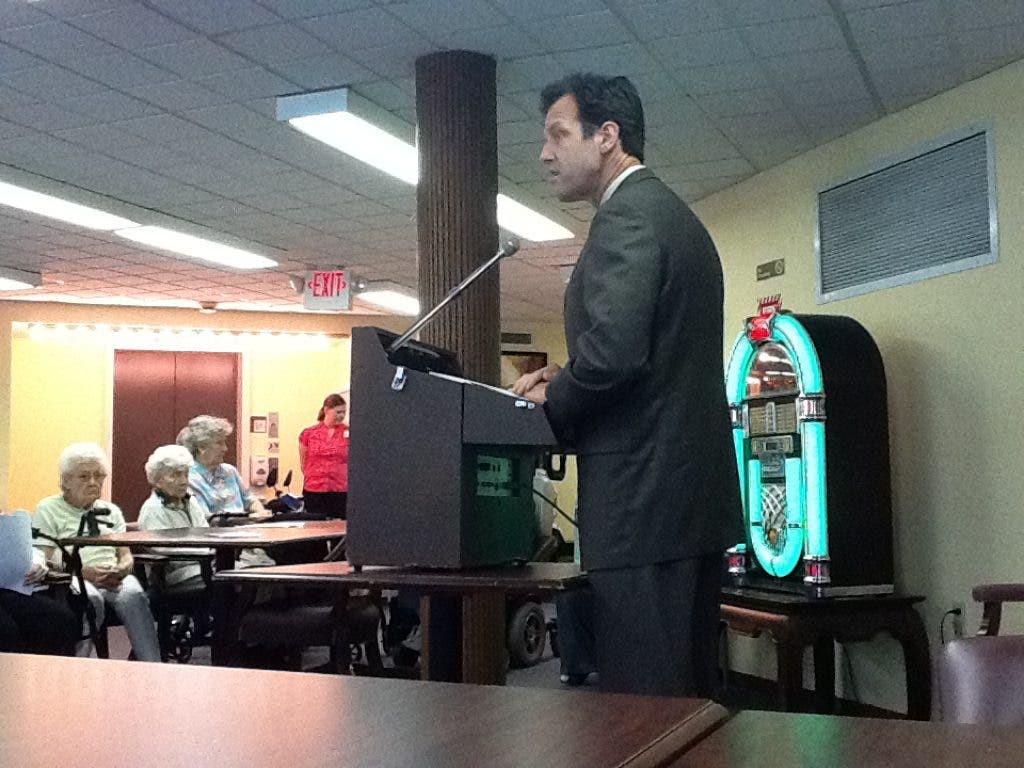 News small post card thumbnail