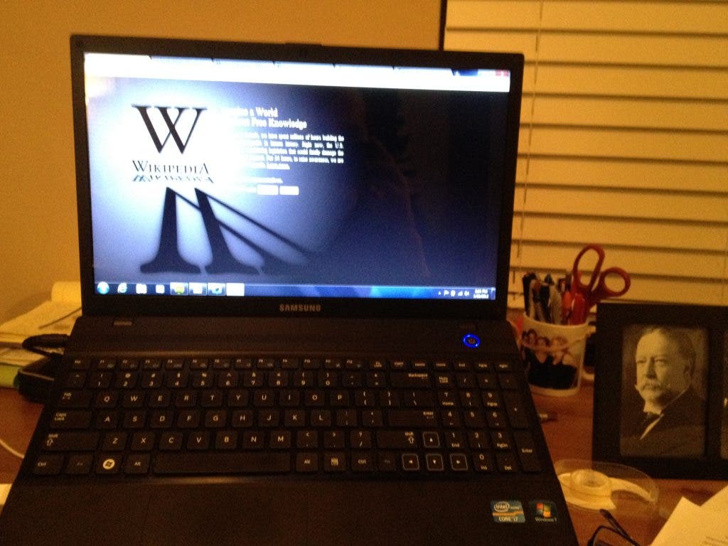 News small post card thumbnail