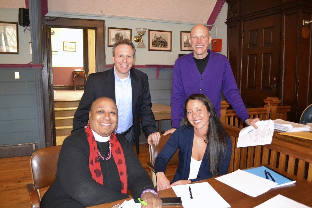 News small post card thumbnail