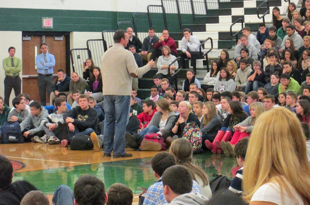 News small post card thumbnail