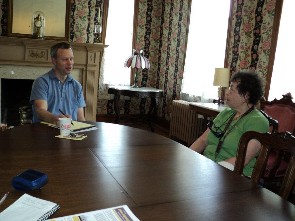 News small post card thumbnail