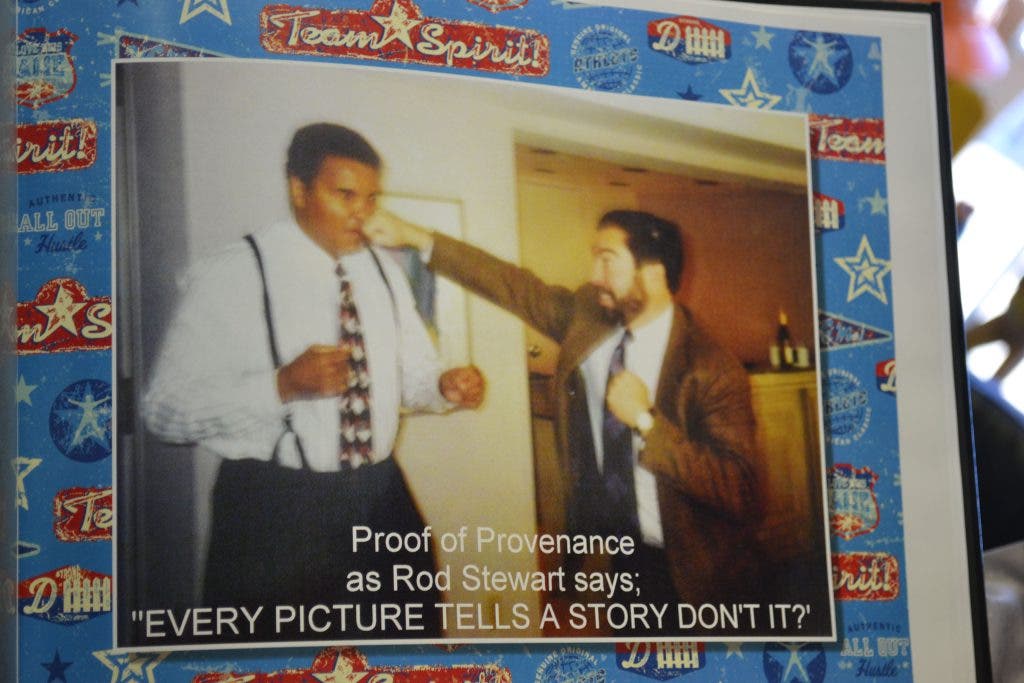 News small post card thumbnail