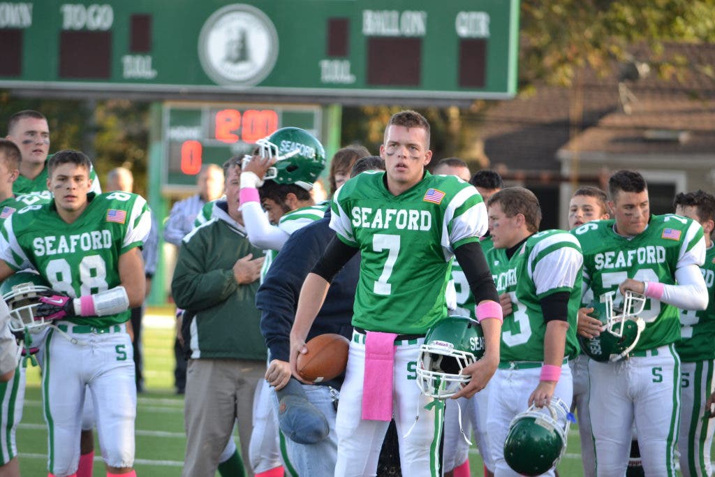 Seaford Football Stays Unbeaten With Win Wantagh, NY Patch