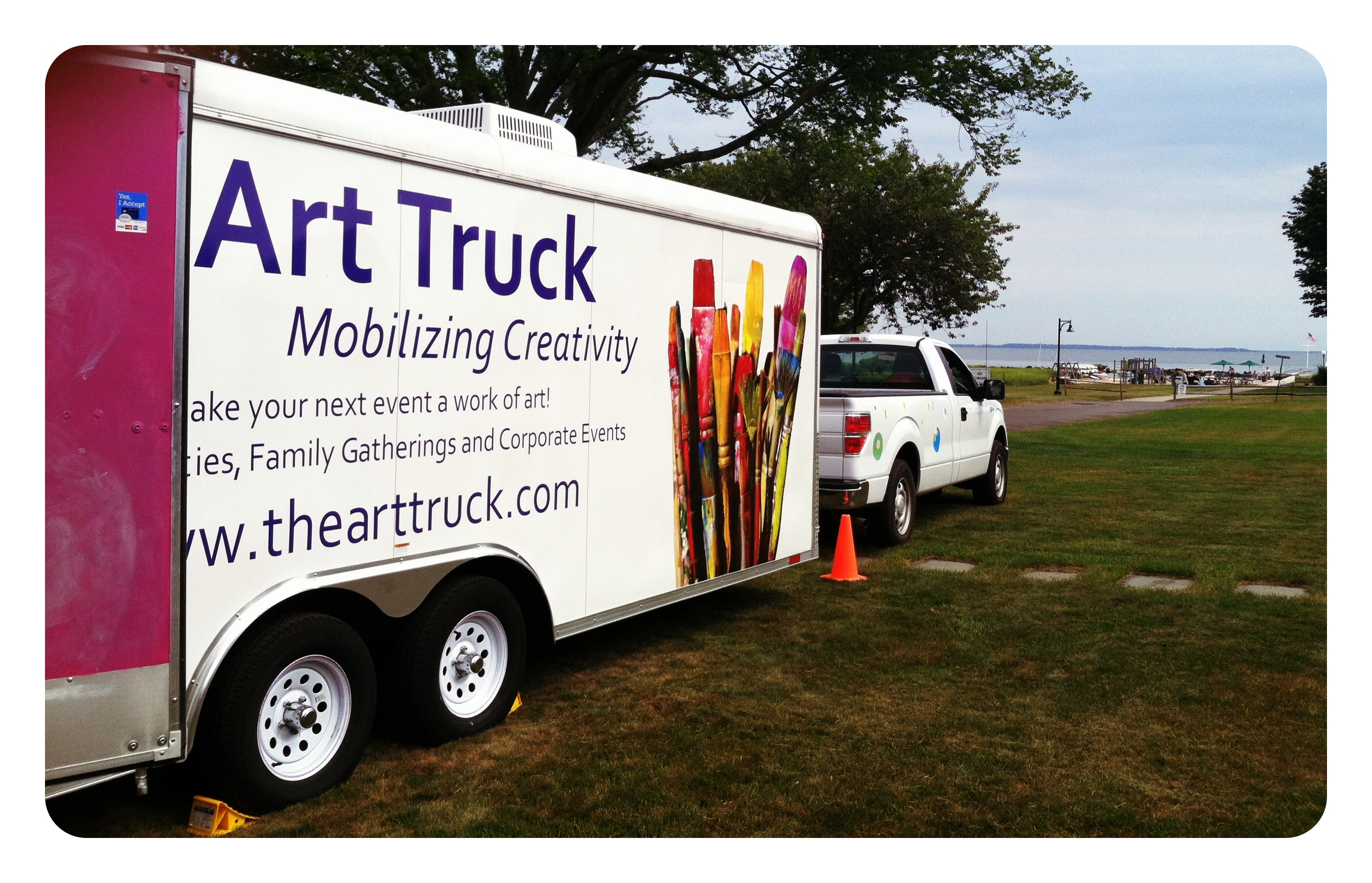 News small post card thumbnail