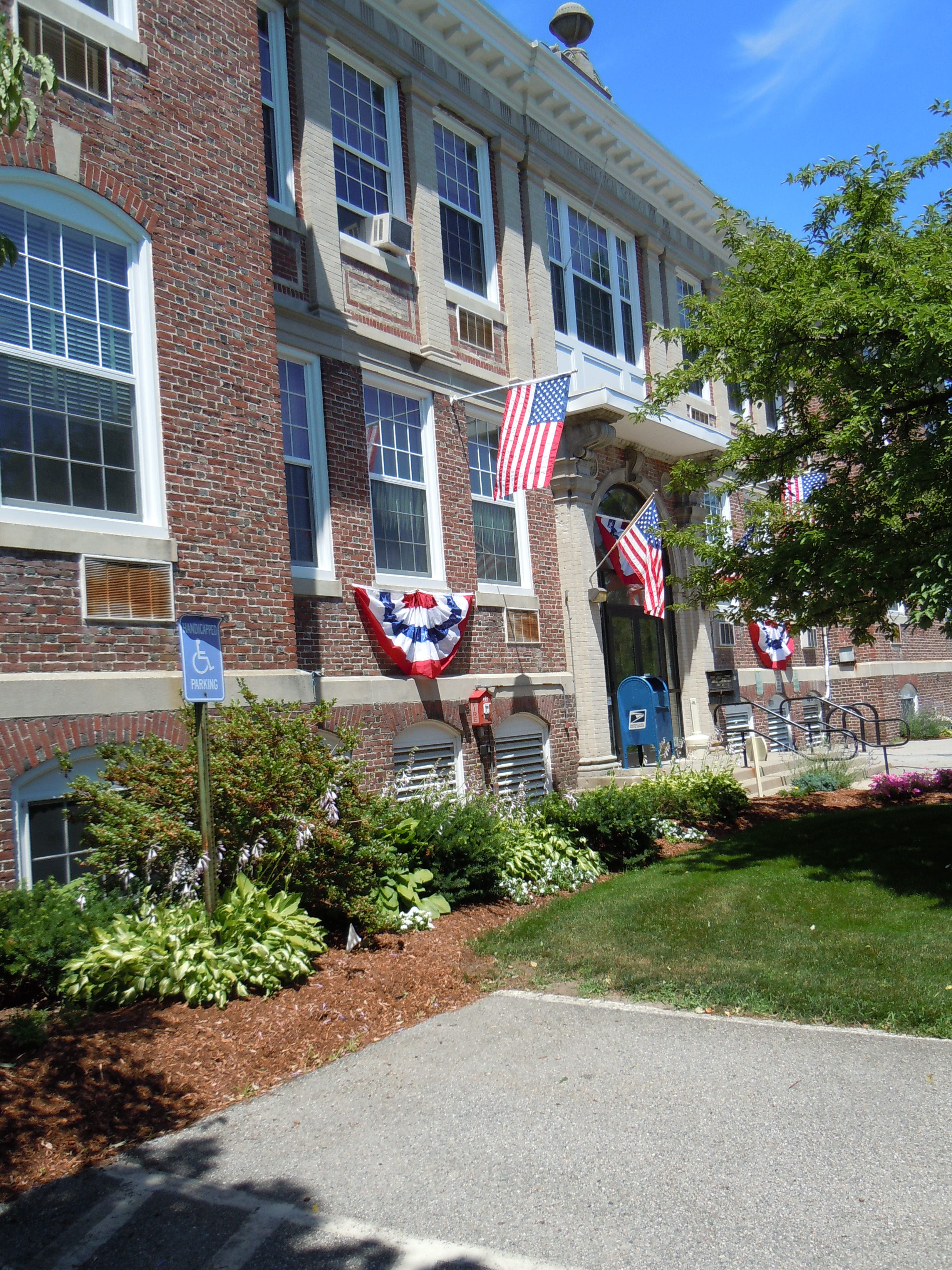 News small post card thumbnail