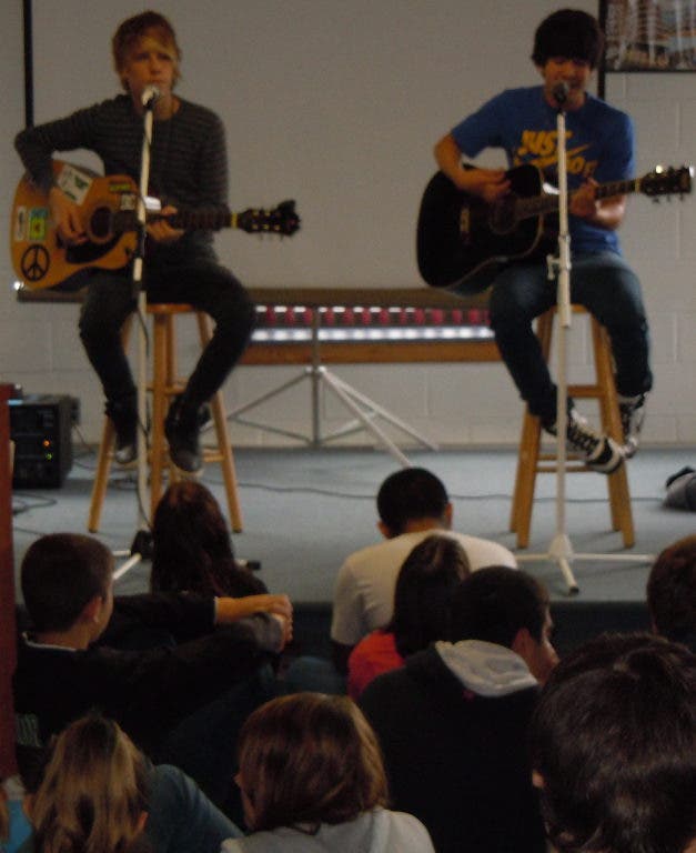 News small post card thumbnail