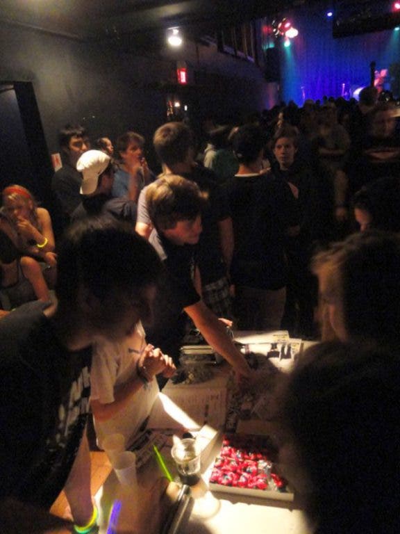 News small post card thumbnail