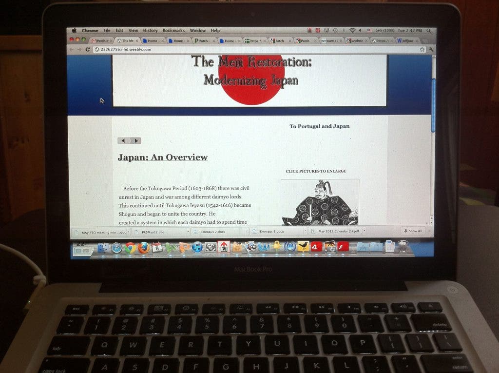 News small post card thumbnail