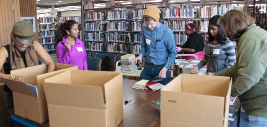 News small post card thumbnail