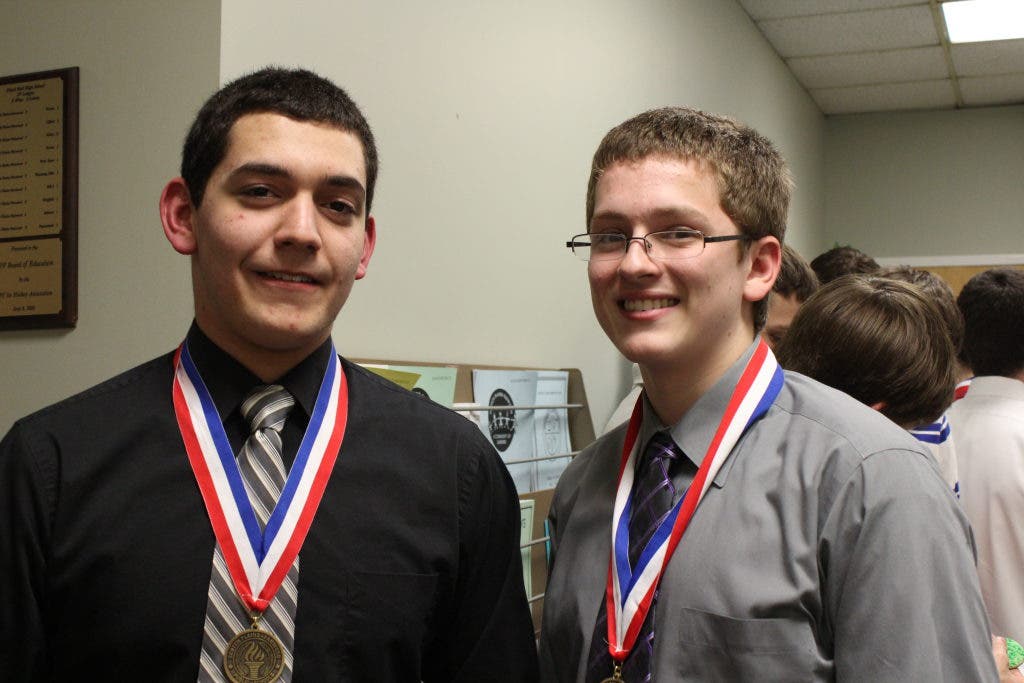 News small post card thumbnail