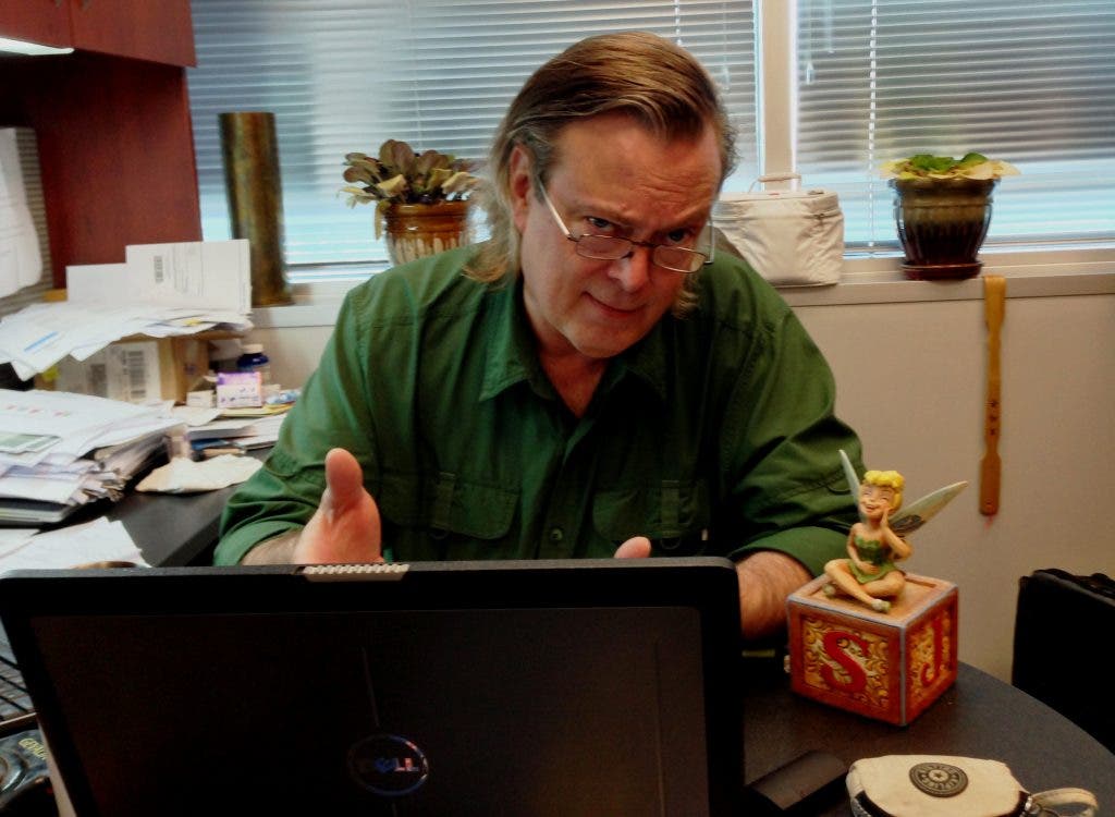 News small post card thumbnail