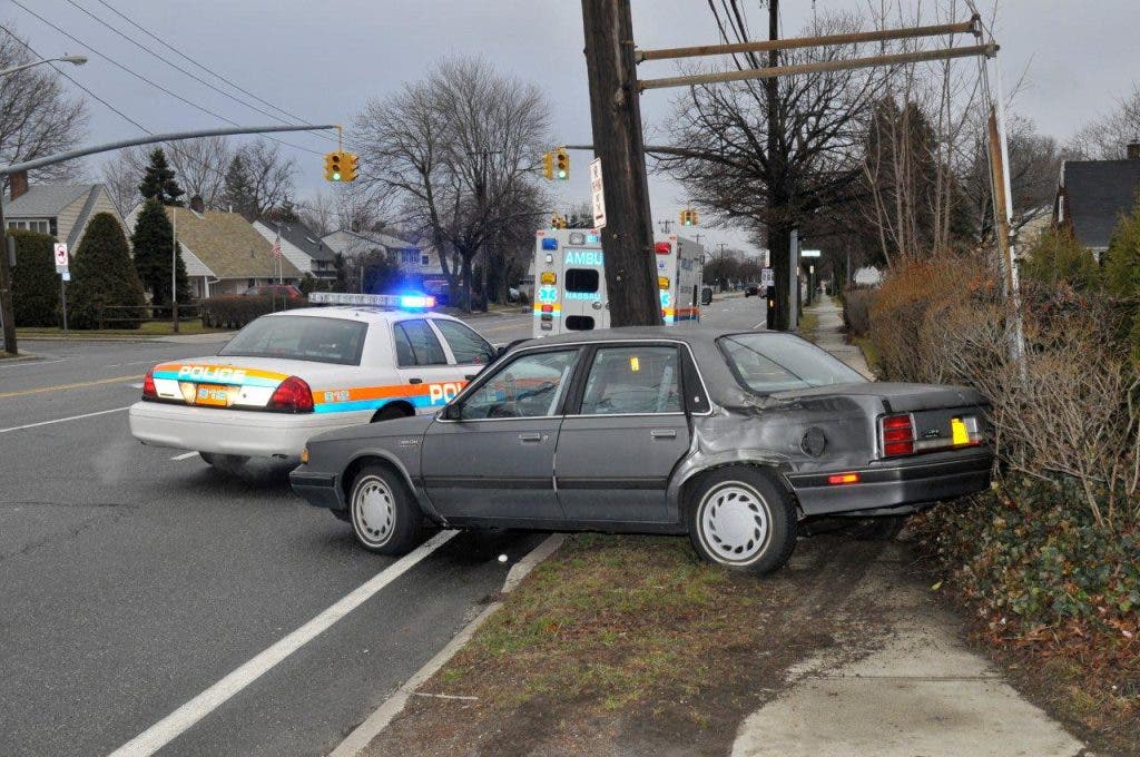 One Injured in Car Accident on Jerusalem Avenue Levittown, NY Patch