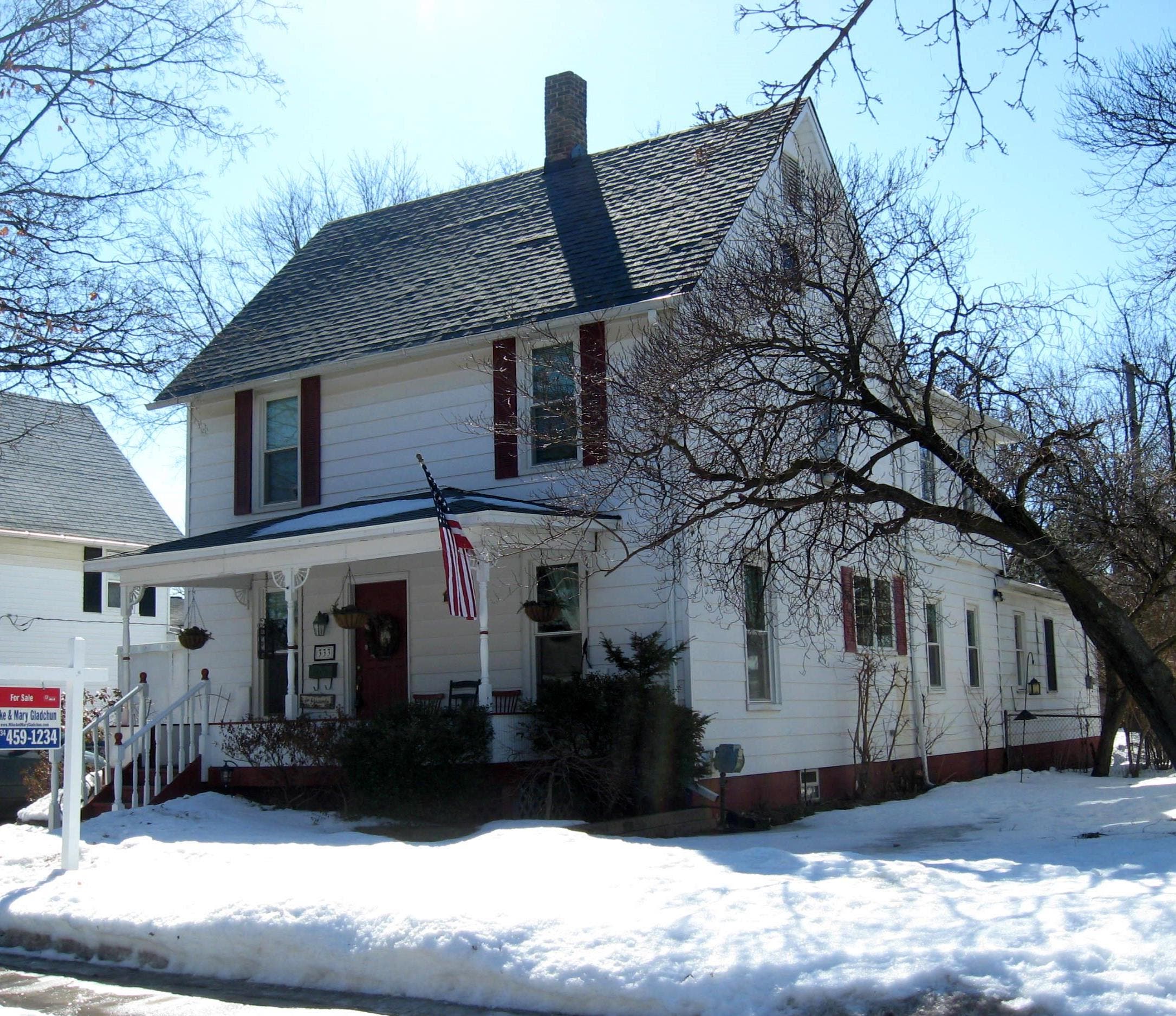 News small post card thumbnail