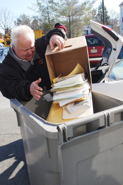 News small post card thumbnail