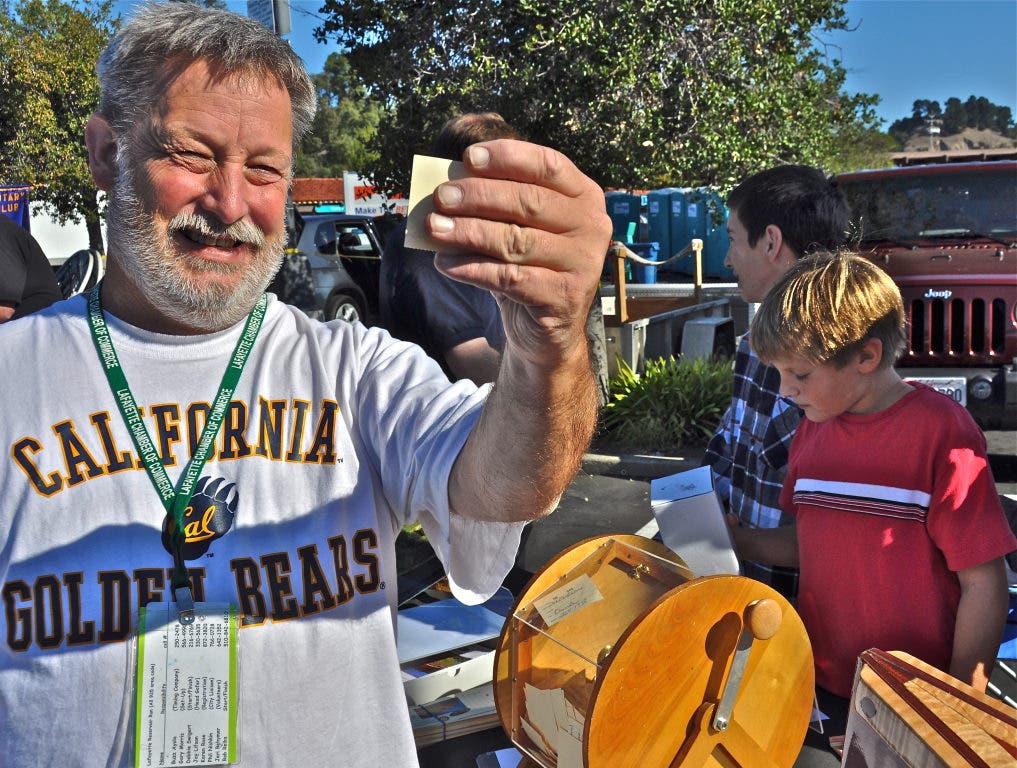 News small post card thumbnail