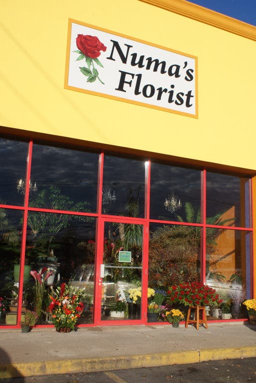 News small post card thumbnail