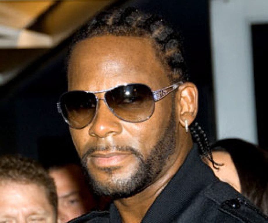 R. Kelly's Olympia Fields Home Reportedly Facing Foreclosure | Chicago ...