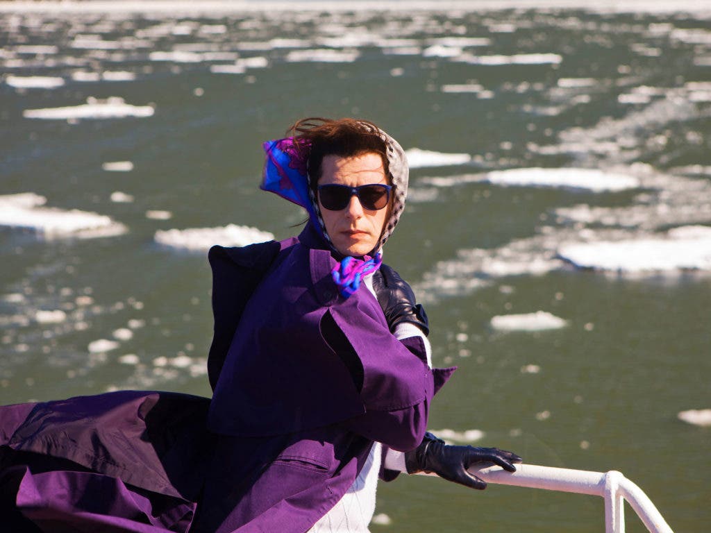 News small post card thumbnail