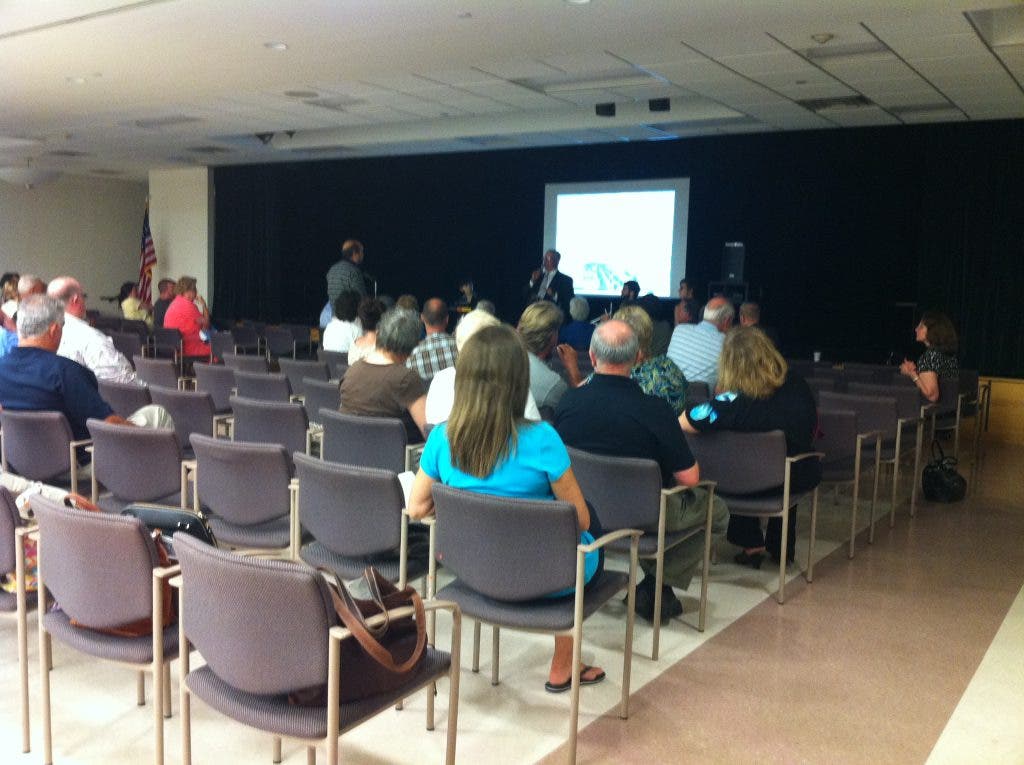 News small post card thumbnail