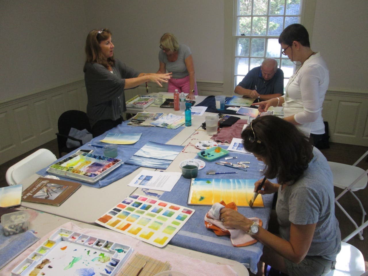 News small post card thumbnail