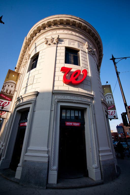 PHOTOS: New Walgreens has 'Vitamin Vault', Cafe | Bucktown, IL Patch