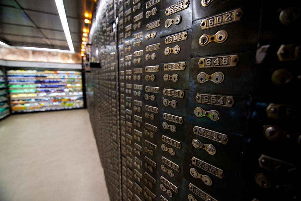 PHOTOS: New Walgreens has 'Vitamin Vault', Cafe | Bucktown, IL Patch