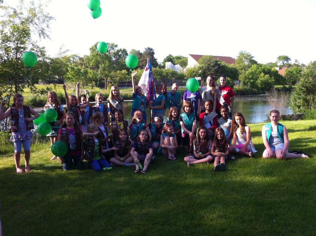 Woodridge Girl Scouts Have 100th Anniversary Bridge Ceremony at Lake