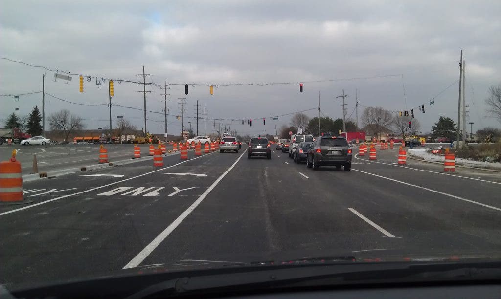 Butterfield Construction: Crews to Shift Lanes on Naperville Road ...