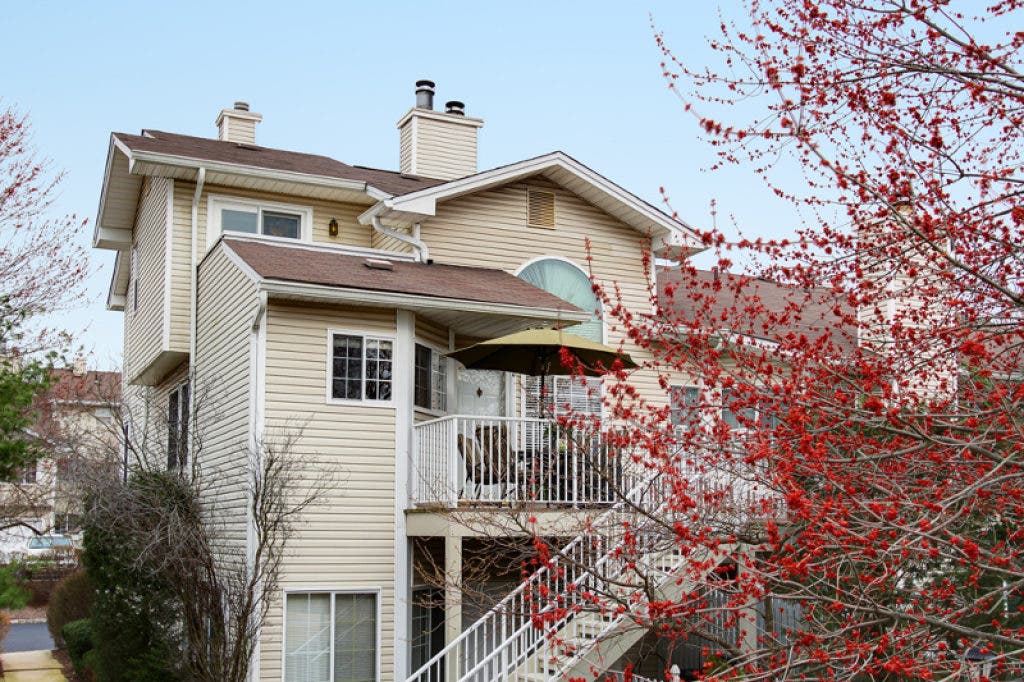 Smoke Rise Lane Home in Bedminster Sells for 630K Bernardsville, NJ