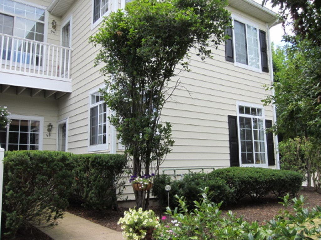 Smoke Rise Lane Home in Bedminster Sells for 630K Bernardsville, NJ