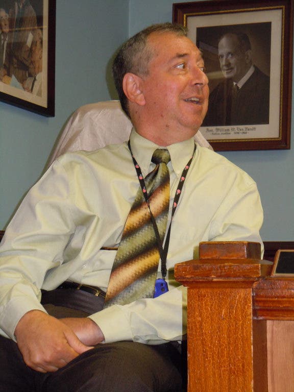 News small post card thumbnail