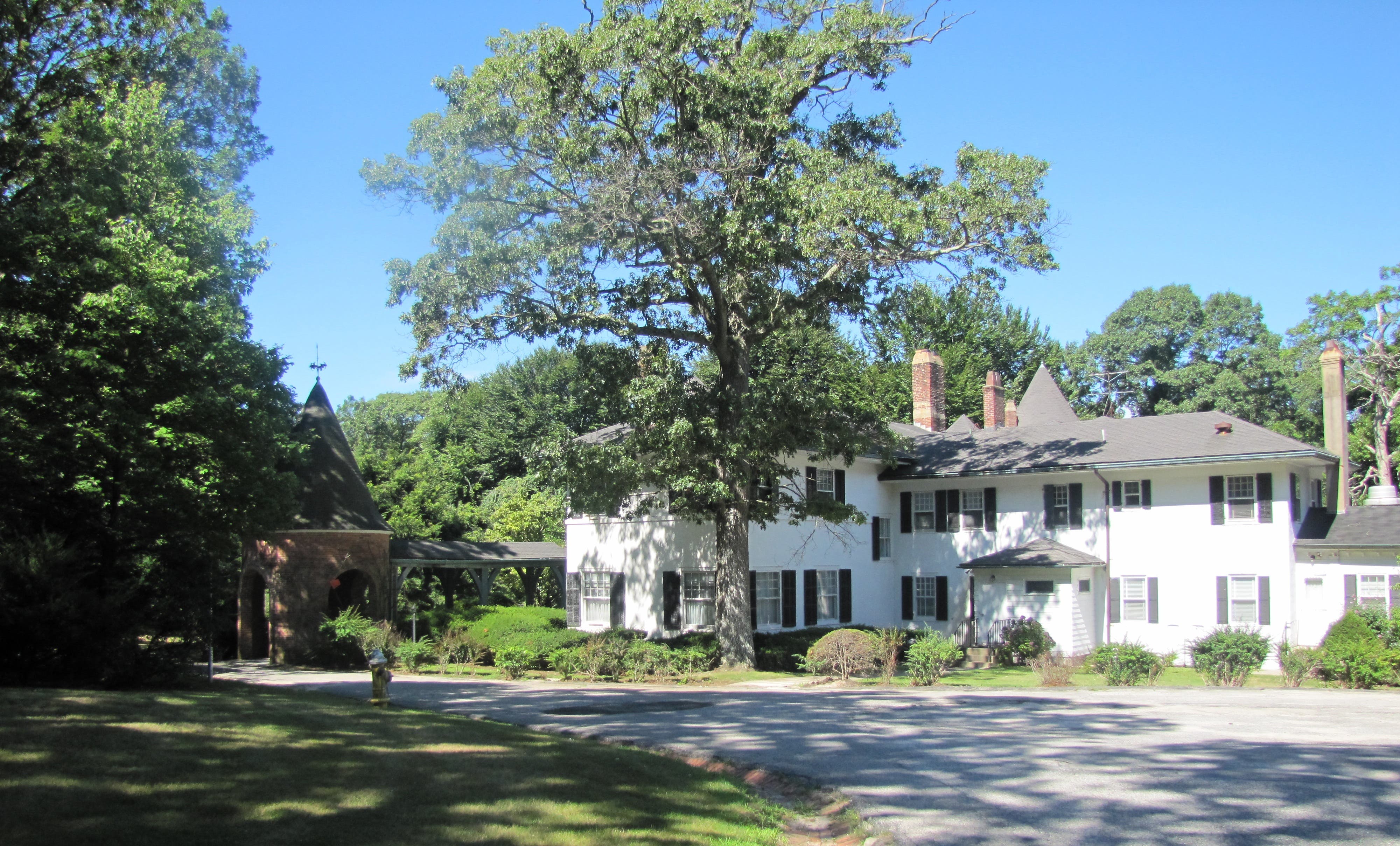 A Walk Around Madonna Heights Half Hollow Hills, NY Patch