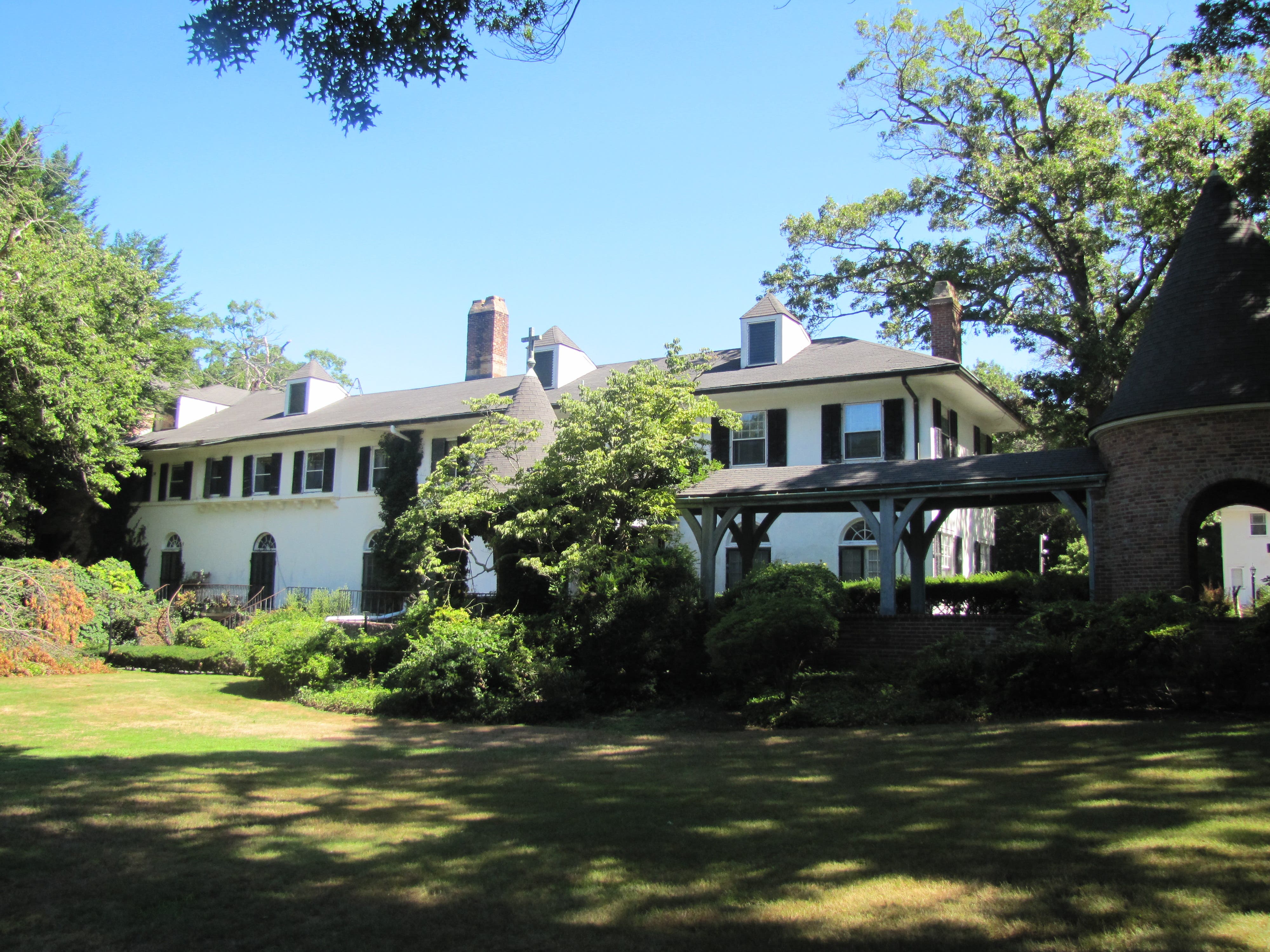 A Walk Around Madonna Heights Half Hollow Hills, NY Patch