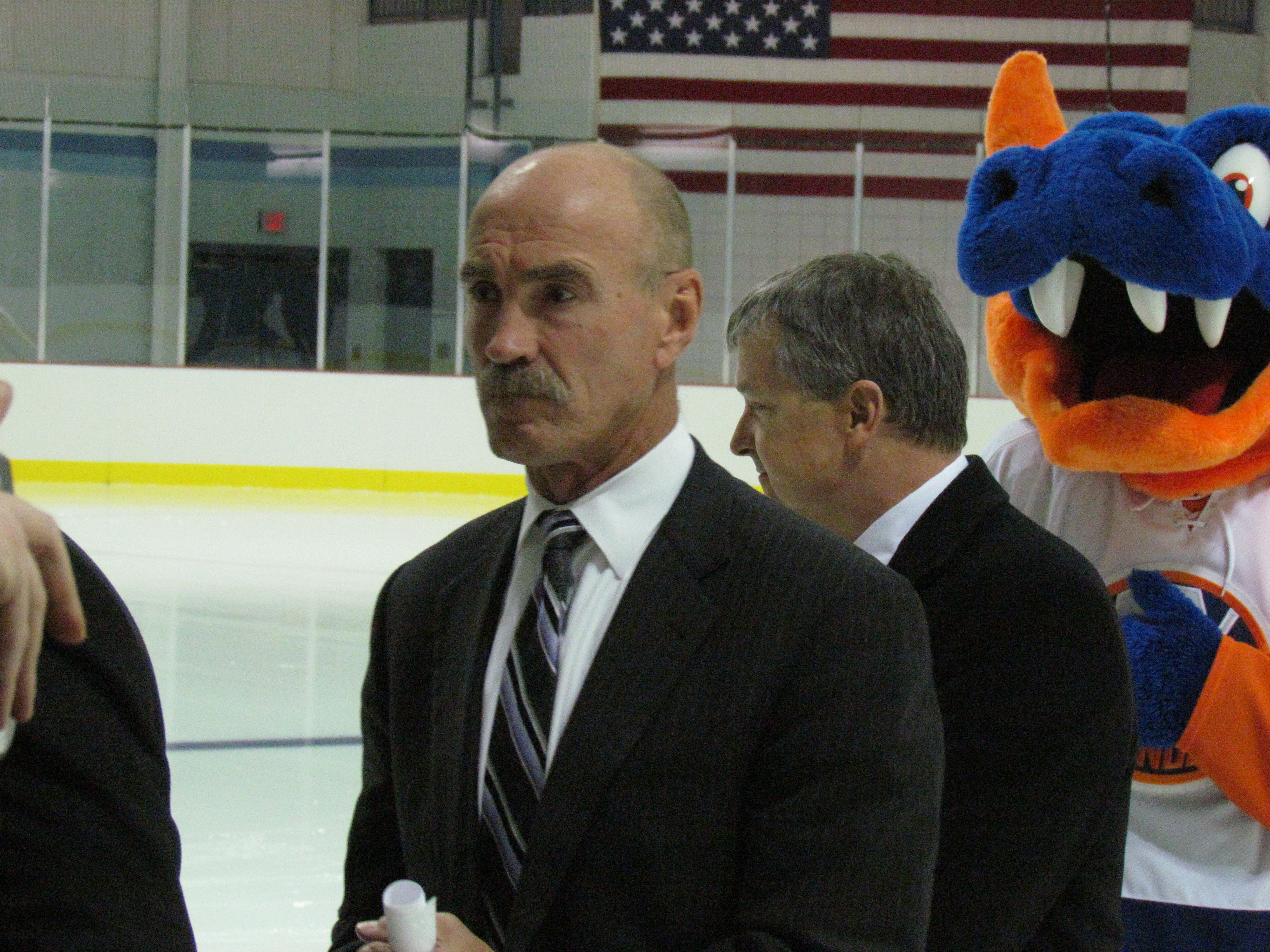 Dix Hills Ice Rink Celebrates Its Grand Re-opening | Half Hollow Hills ...