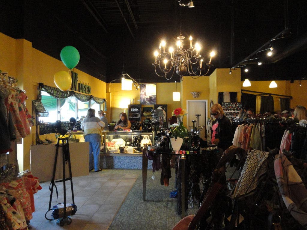 Herndon Welcomes N'Used High-End Consignment Store | Herndon, VA Patch