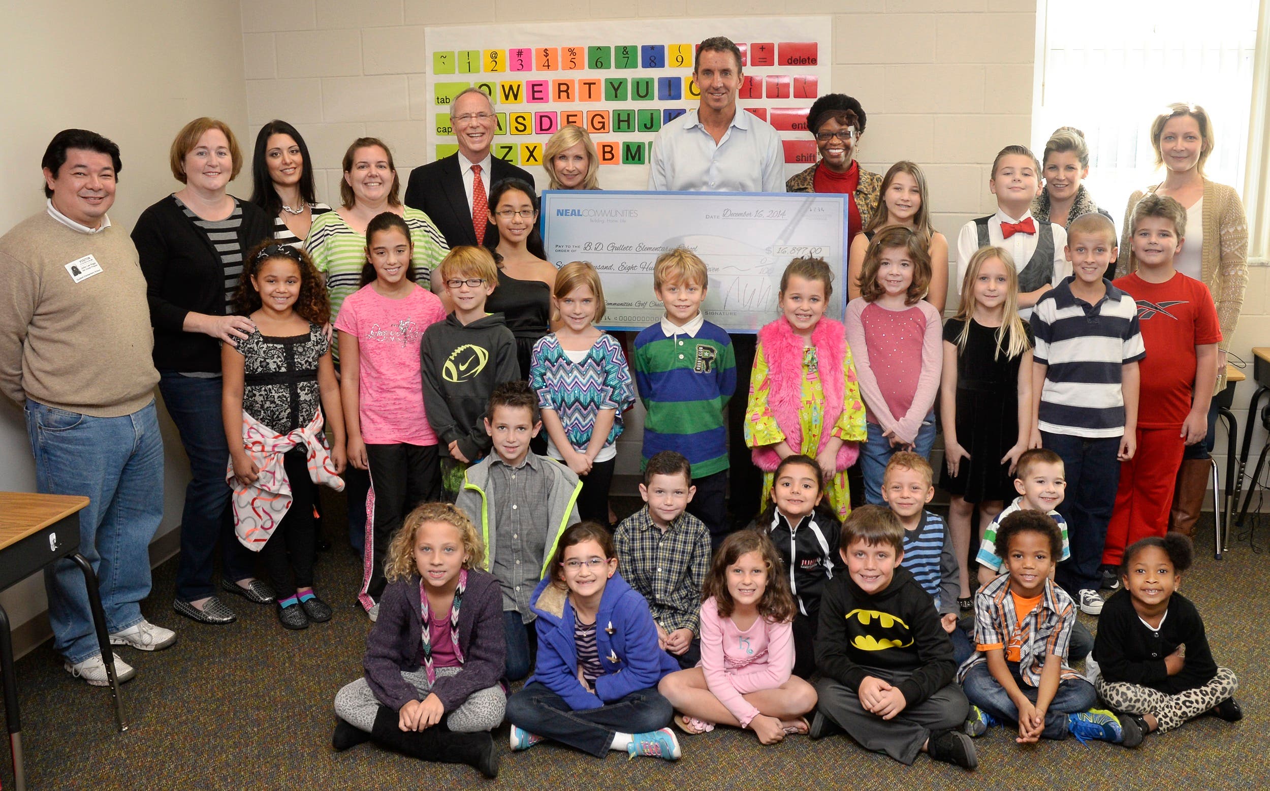 Neal Communities Donates to Manatee County Elementary School