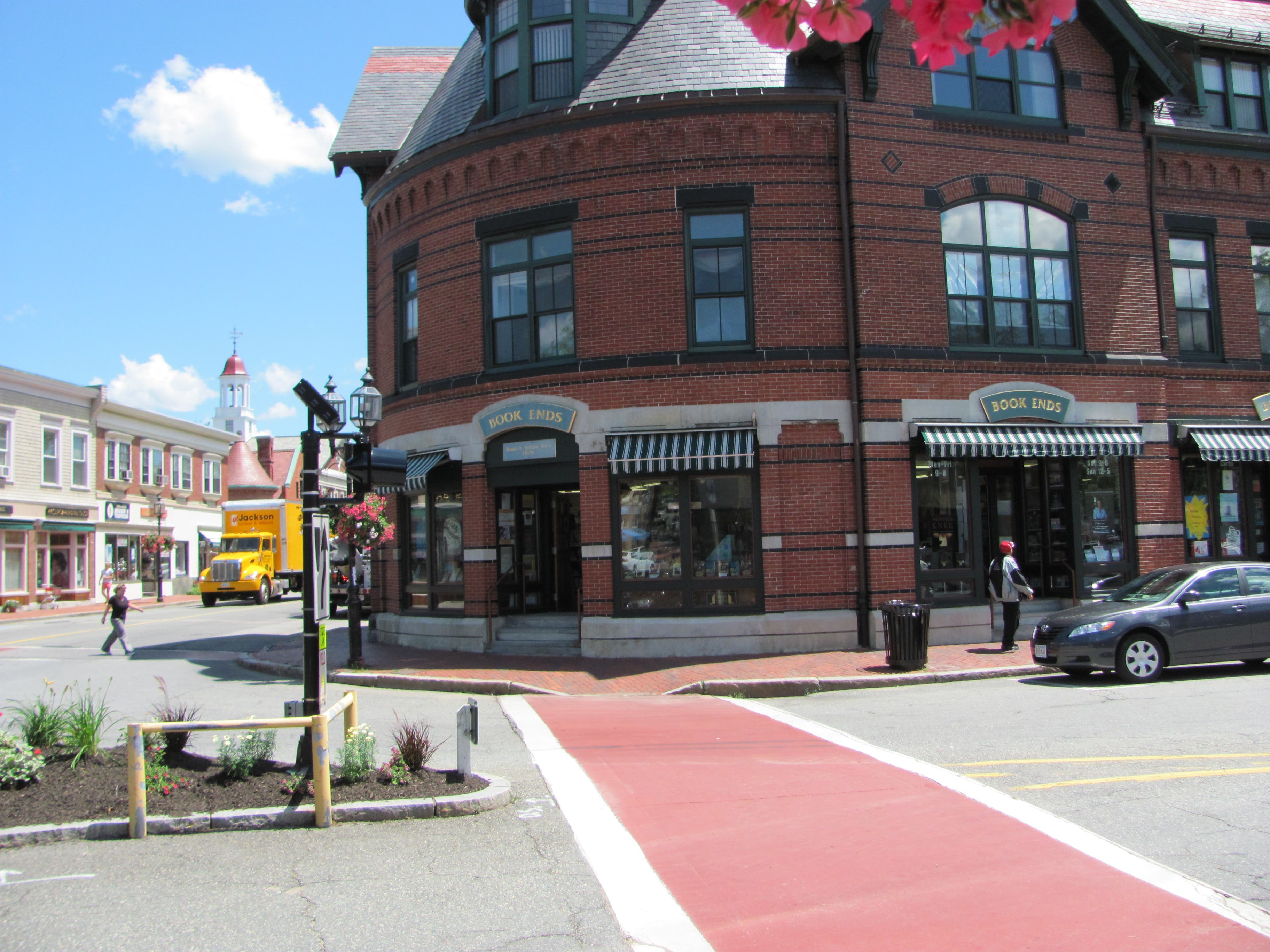 News small post card thumbnail