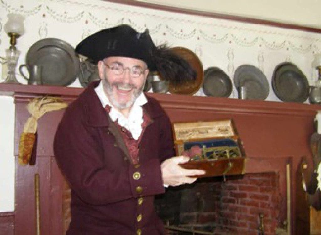 News small post card thumbnail