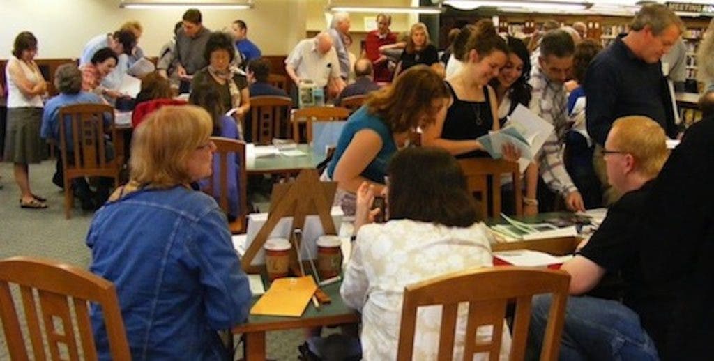 News small post card thumbnail