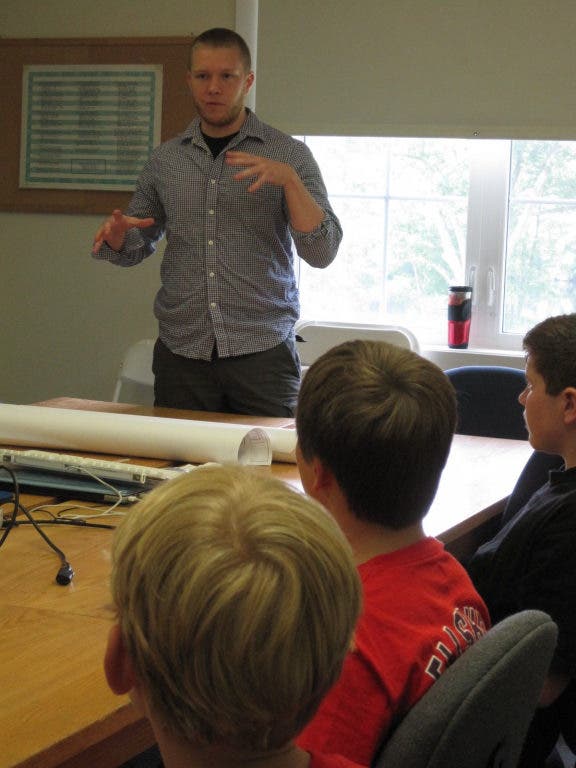 News small post card thumbnail